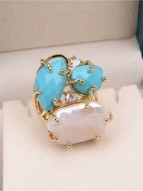 Zircon Rhinestone Turquoise and Pearl Chunky Oversized Ring